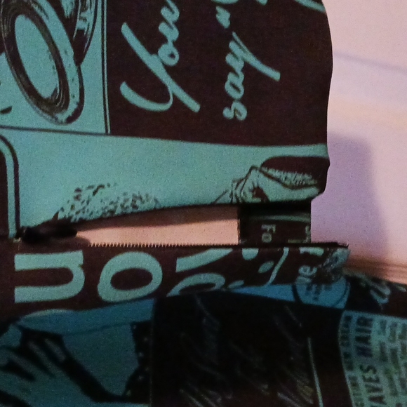 (AUTHENTIC)Moschino Pants - Picture 3 of 6